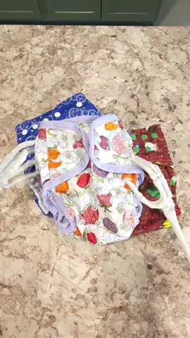 What is your favorite way to use covers? I love a good origami folded flat 😌 #clothdiapers #howtoclothdiaper #clothdiapertips 