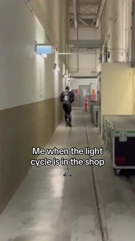When the light cycle is in the shop…🤝 🛴 #tronares #bts #filmtok #movie #actor 