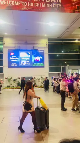 Cổ đẹp điên, đẹp xuất sắc, đẹp vô cùng tận #yoona #snsdyoona #snsd #girlsgeneration #limyoona 