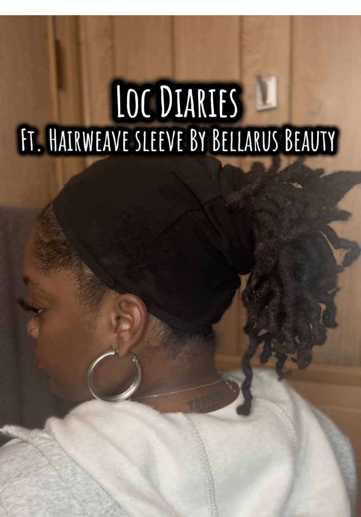 No more gatekeeping ! @Hairweavesleeve is my secret to keeping my locs cute & healthy ! Click the link below 🫶🏾 #locs #noretwiststyle 