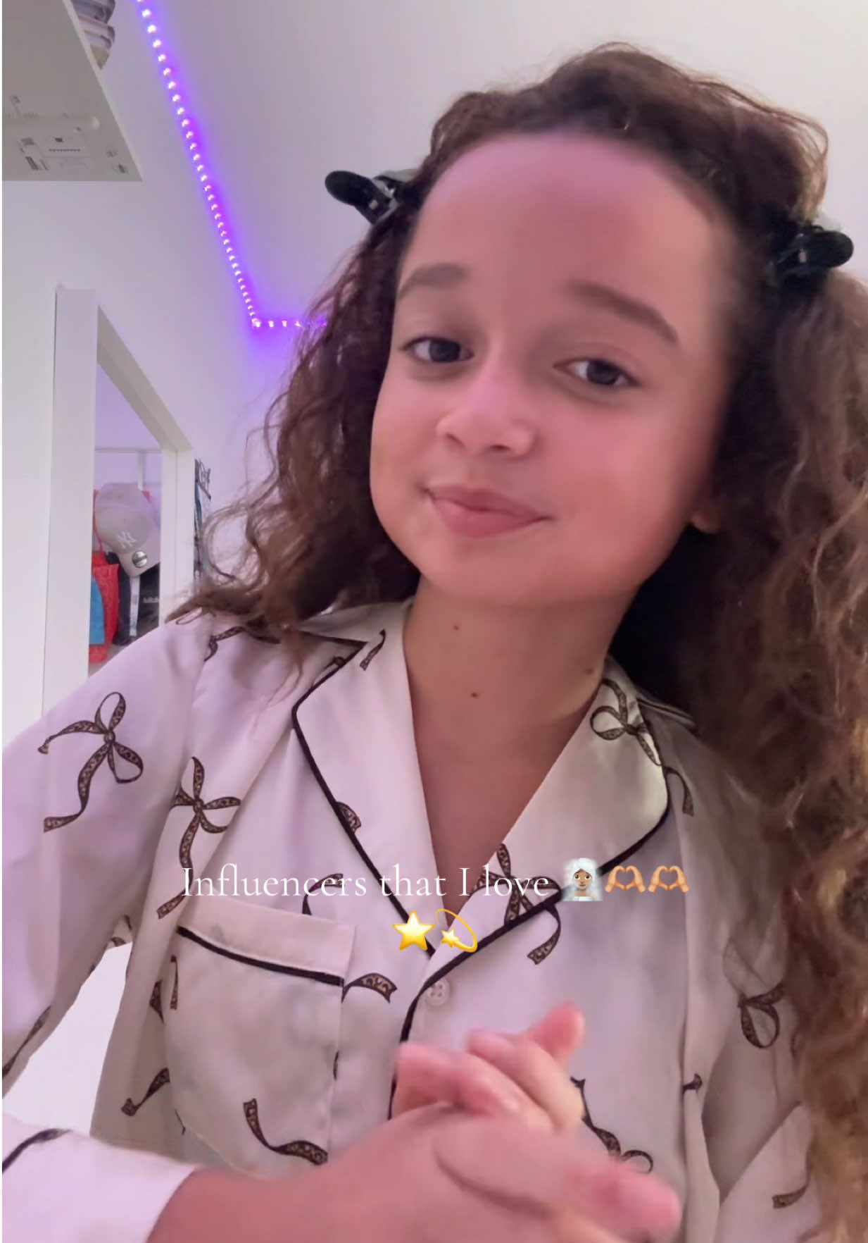 GURWM while I talk about INFLUENCERS ✨🤏🏽 @ziani🌟 @Tallulah Metcalfe @deja 🦦 @ℒ𝒶𝓎𝓁𝒶 ℰ𝓁𝑒𝓃𝒾  @ꨄ 𝐀 𝐋 𝐀 𝐍 𝐍 𝐀 ꨄ  Love these girls ❤️ #fyp #viral #grwm #gurwm #influencer 