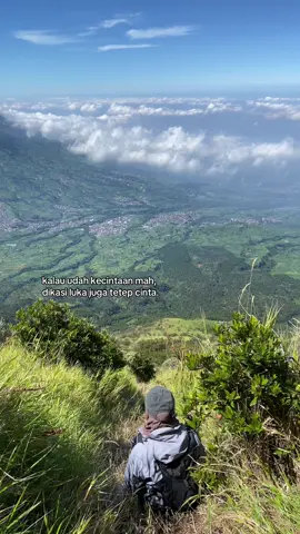 cinta sm t*lol beda tipis