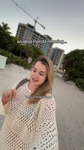 Spending the weekend in FL with friends relaxing after my most recent dinner party ✨🌊 so nice to be back in my home state for a couple of days!! #florida #miml #morningswim 