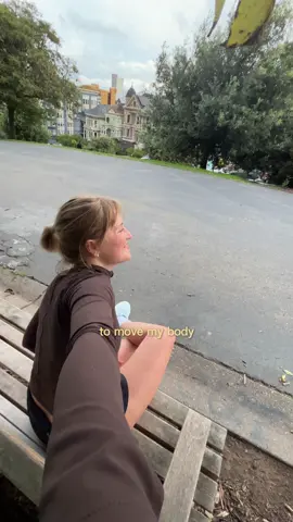 There is simply nothing that getting outside and a new running shoe can’t fix so shoutout to the Altra Experience Flow 2 for carrying me through my training ramp up! @Altrarunning #ExperienceANewHigh #ExperienceFlow2 #AltraRunning #ad #Running 