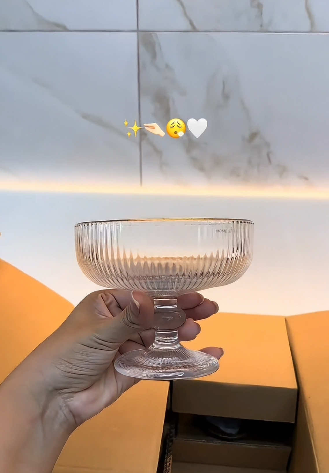 ✨ Sofisticação em cada detalhe! Essa taça é o toque de elegância que faltava na sua mesa 🍸💎 Transforme qualquer momento em um brinde especial! 💬 Link nos comentários 💫 #shopee #casa #taça #cozinha 