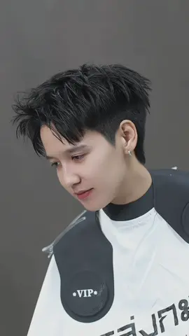 สอนเซ็ตผมเท่ๆ #เซ็ตผมทรงดรอปคัตยาว #เต้สันดุษิต  #สอนเซ็ตผม #โล่งกะบาลhairstudio  #ทรงผมทอมยอดฮิต 