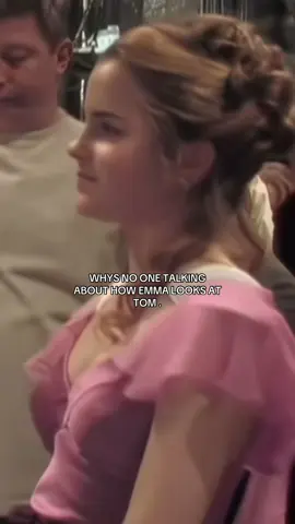 guys their in love prove me wrong. #tomfelton #emmawatson #feltson #harrypotterbts #fyppppppppppppppppppppppp 