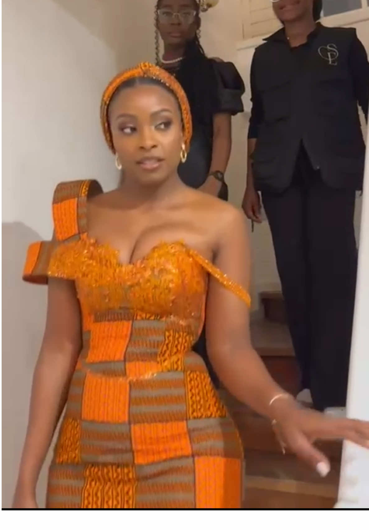 Vestidos africanos elegantes a venda #luandaangola😍🇦🇴🇦🇴🇦🇴🇦🇴🇦🇴🇨🇩🇨🇩🇨🇩🇨🇩🇨🇩🇨🇩 #angola🇦🇴portugal🇵🇹frança🇫🇷 #tiktokluandaangola🇦🇴 