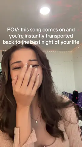 Can’t wait to fight for my life for tickets next year(if the rumors are true) #youmakestraykidsstay #straykids #stay#dominatetourstraykids #jypestraykids 