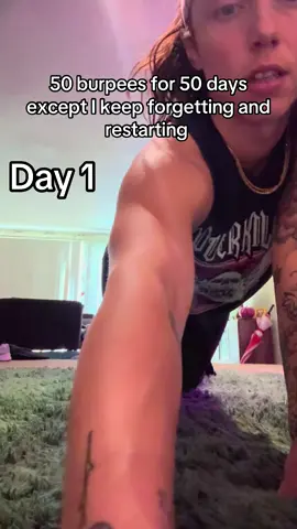 You’ll just have to believe me but I did them all I swear #workout #Fitness #dosomething #burpeechallange 