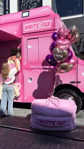 @White Fox Boutique LA pop up💗 today only 10.17 until 10PM !! #popup #thingstodoinla #thegrove #whitefox 