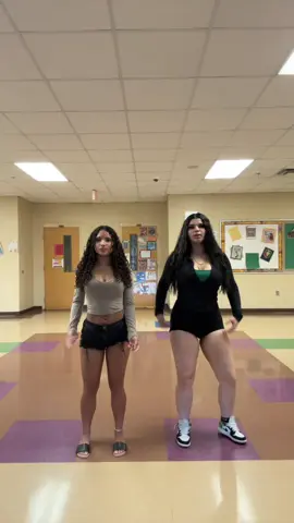 #fyp #viral #dance #school 