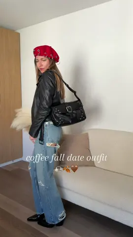 Simple fall outfit 🍁  Comment “Beret” for a link 🔗❤️ #outfitinspo #falloutfit #fallstyle #falltrends #autumnoutfits