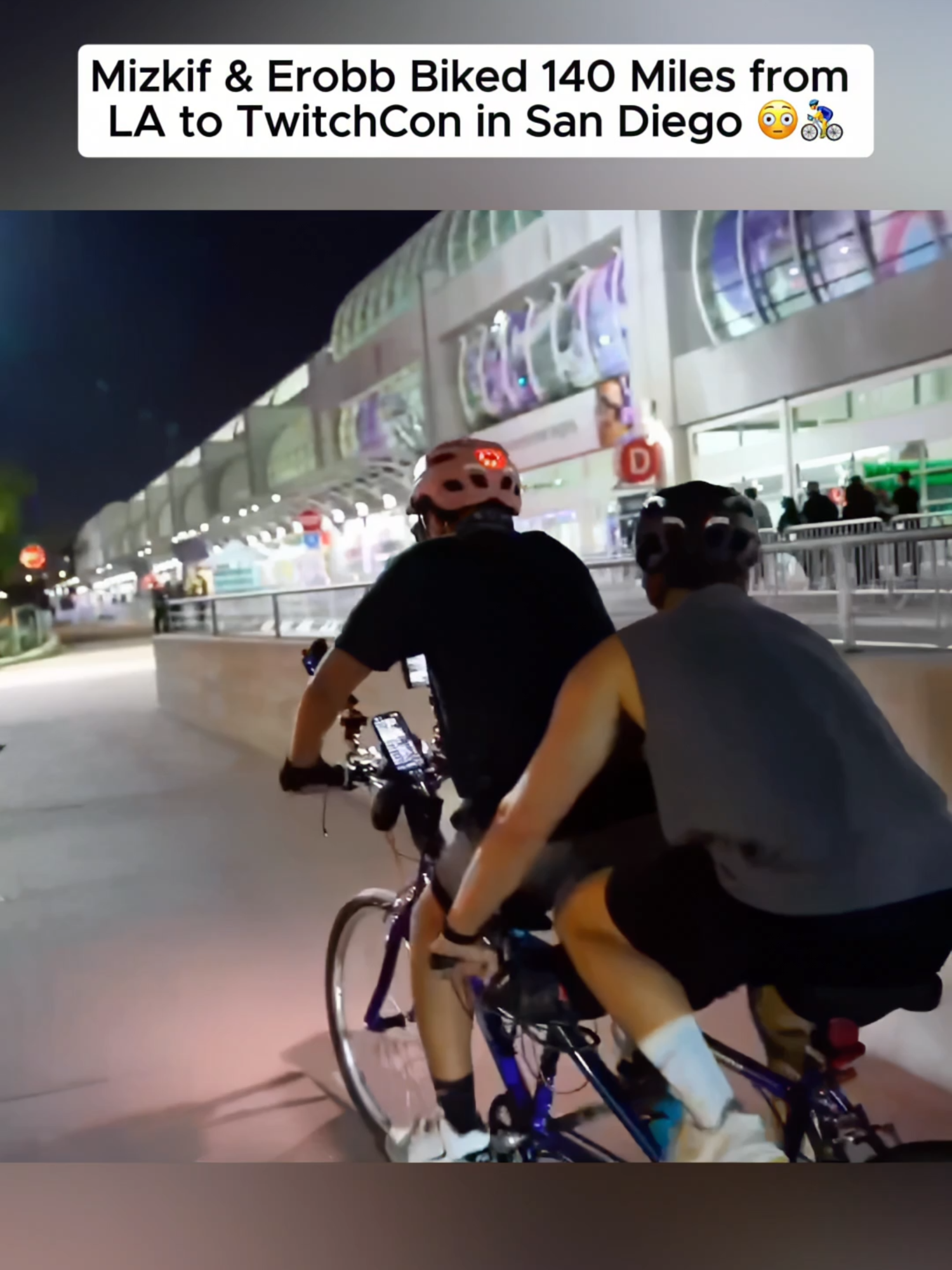 Mizkif & Erobb Biked 140 Miles from LA to TwitchCon in San Diego 😳🚴‍♂️ | #mizkif on #twitch #erobb221 #twitchcon #mizkifclips #biking