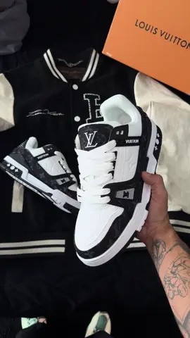 LOUISS 🔥 #lv #luxury #streetstore 