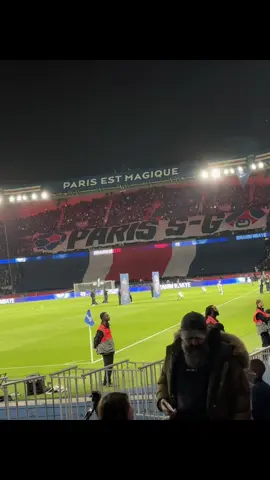 But BARCOLA psg / Strasbourg 🔥❤️💙#pourtoi #psg #parcdesprinces #merci #barcola 