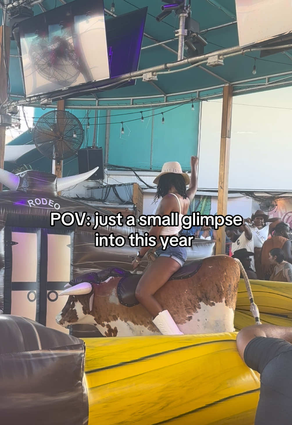 From country to country, fake friends, new jobs, more money, new relationship… I’m just reflecting 😭 #fyp #foryoupage #travel 