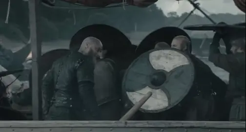 أهكذا تجازيني على حبي؟  #راغنار  	#ragnar #ragnarlothbrok #ragnarok #ragnarlothbrok 