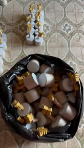 Li mettiamo in fila come soldati💣💣#neipertee #voliamoneixte✈🦁 #voliamoneixte✈🦁🔝💯💥 #voliamoneiperte✈️✈️🦁a360gradi #andiamoneiperte 