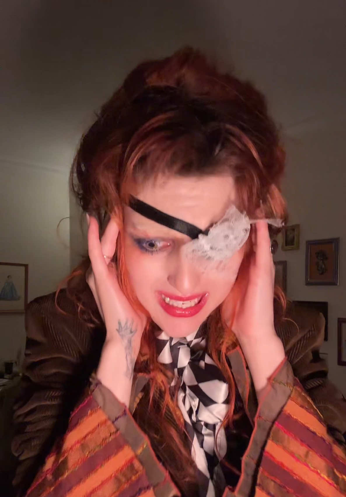 Finally made my own eye patch… giving my blind eye the aesthetic it always deserved 