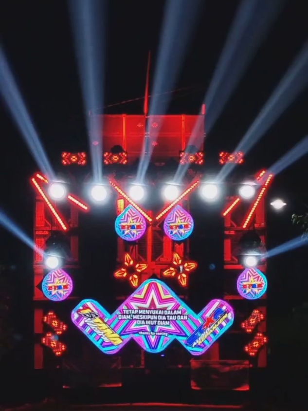 operator e mode galau #horegjawatimur #soundsystemmalang #karnavalsoundsystem #foryou #viral 