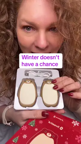 The price on these is so good and they are so cute. These would make a perfect gift for teachers or anybody who goes to a lot of sporting events outside. 