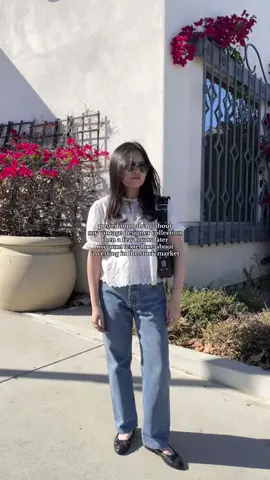it's something that i've been putting off so i actually needed that push #OOTD @Gap @DÔEN @Levi’s #vintagedior #columbusbag @ebay @ChanelOfficial #balletflats @Ray-Ban 