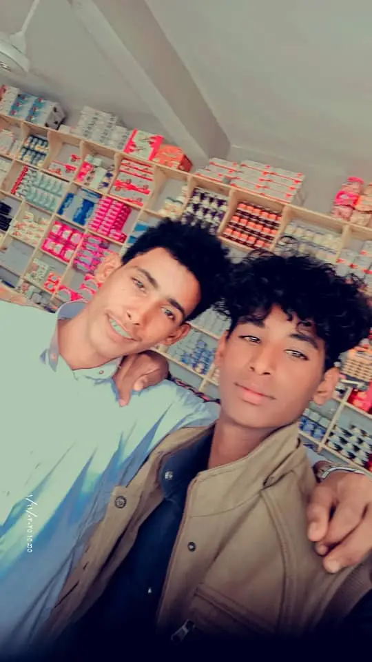 مالي_خلق_احط_هاشتاقات 😒