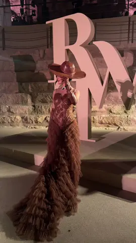 #thekeychoice #riyadhfashionweek #fryyyy #explore 