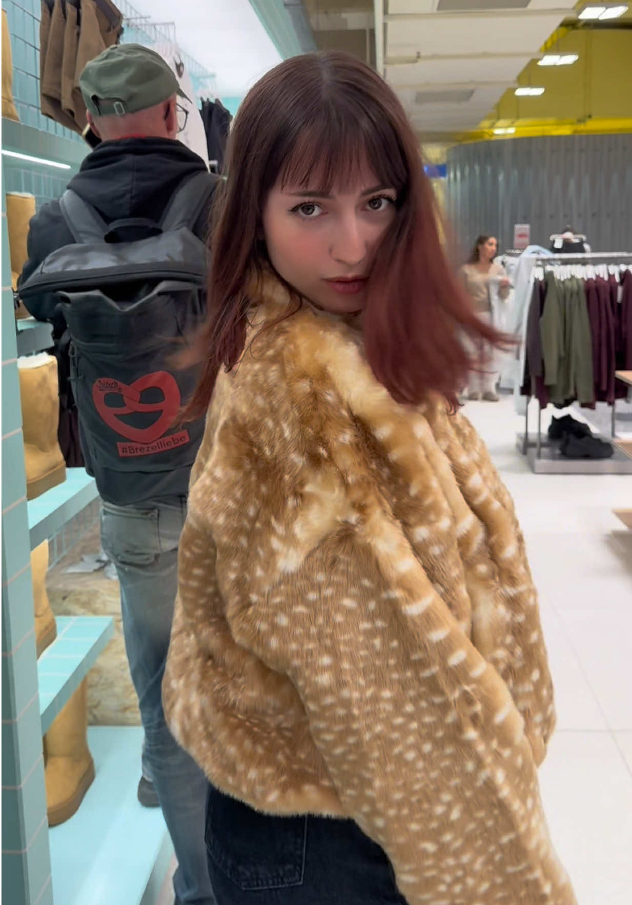 J’ai essayé…  . . . #bershka #deer #coquettecore 