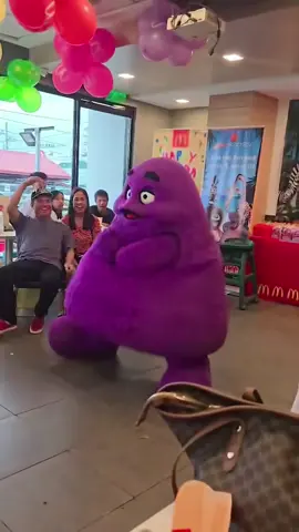 Get it Grimace🕺 (song: ilyTOMMY - pretty ho3) #ilytommy #rap #grimace #memecut #tiktok 