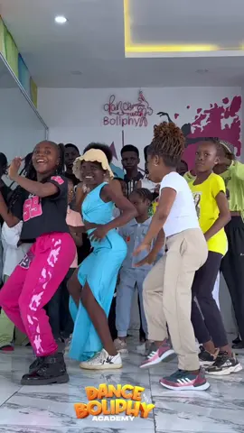 Our energy babies😁😍😍🥰🔥🔥🔥 #dwb #kids #danceclass #dancewithboliphy #kidsdancer 