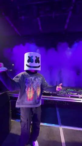 this one feels good #marshmello