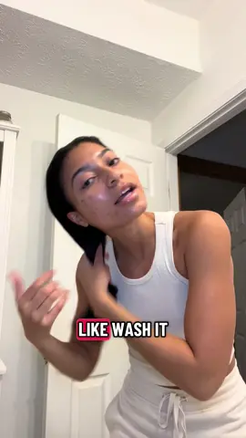 How often do you wash your hair???Drop a 🎀 if you made it to the end of the video.  The hair growth reviving line is linked in my bio and if you want it for 50% off message me GROWTH #farmasi #hairgrowthjourney #reviving #momcontentcreator 