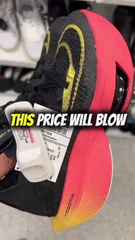 🚨 ALPHAS FOR $54.99?! UNREAL. 🚨 I can’t even believe this one — I just found the Nike Alphafly 2 sitting on the shelves at Ross for only $54.99 😳. Retail? $275+. That’s an elite marathon super shoe sitting on a discount rack for 80% off. The Alphafly 2 is Nike’s flagship marathon performer — designed for max energy return, record-breaking speed, and that feeling of flight over the pavement. With dual Zoom Air pods, a full-length carbon fiber Flyplate, and Nike’s responsive ZoomX foam, this shoe literally propels you forward with every stride. Perfect for chasing PRs, long runs, or race day domination. 💡 Pro tip for scoring your own: stores like Ross, Burlington, and Marshalls rotate inventory in trends. Right now, elite super shoes like the Alphafly 2 are moving through the clearance wave. If I’m seeing them now, that means your local stores might have them too — but trends move fast. Once these shoes sell out, they’re gone. Check shelves often, go early, and don’t sleep on a red tag. Your next world-class find could be waiting for you today 👀 📍 Store: Ross 💰 Price: $54.99 🧠 Retail: $275+ ⚡ Savings: Over 80% Off 👟 Find: Nike Alphafly 2 This is exactly why I keep hitting discount stores — elite gear doesn’t have to come at full price. From Alphaflys to Dragonfly spikes, the goal is simple: find it, test it, and get after it 🏃‍♂️💨 Tag a running buddy, coach, or marathon fan who needs to see this 🔥 #TrackAndField #RunnerLife #TrackNation #RunningCommunity #RunFast