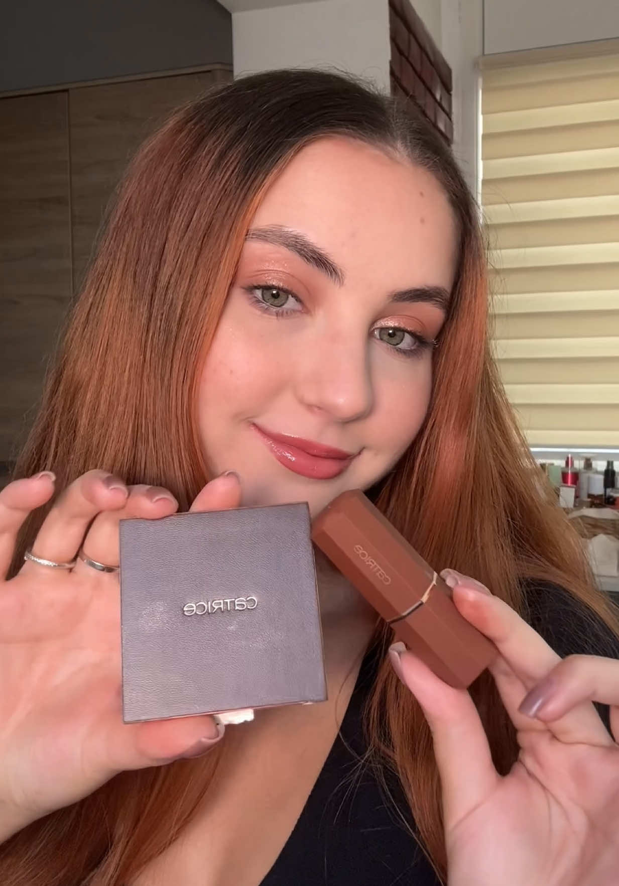 Am testat aceste 2 produse din noua colecție de la Catrice Espresso Yourself 🤎  Hai și pe Instagram @marc_anamaria #catrice #catricecosmetics #makeup #beauty #espressoyourself 