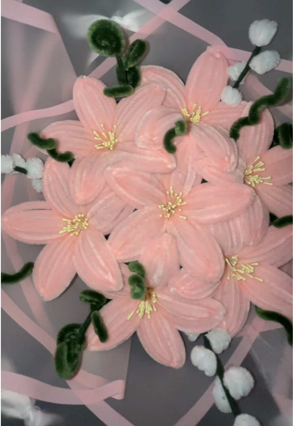 another beautiful bouquet! 💐 #fyp#foryoupage#pipecleanerflowers#pipecleanerbouquet#lilies 