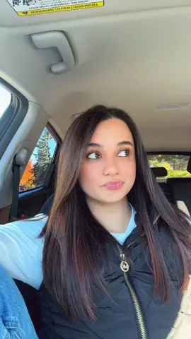 Waiting for class to start 🥲 #nursingstudent #nursingschool #nursingstudentsoftiktok ##studentlife 