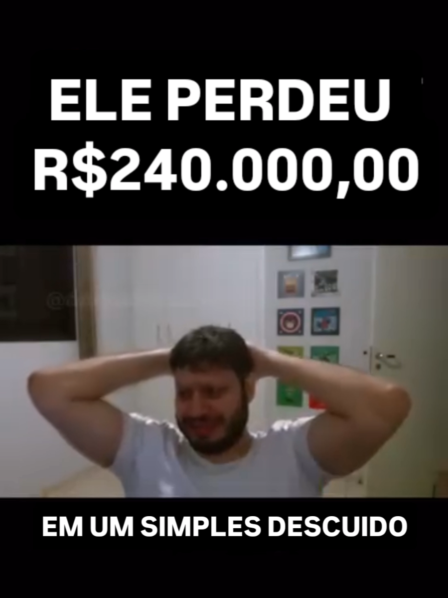 💸 Ele perdeu R$240 mil em poucos minutos… e não foi por falta de conhecimento! 😰 Foi por um erro simples — daqueles que qualquer pessoa poderia cometer. 🎥 Durante uma live, o youtuber Ivan Bianco acabou mostrando sem querer a chave privada da sua carteira digital. Em questão de minutos, um hacker acessou sua conta e levou todos os seus criptoativos. 🚨 😔 O pior? Não havia absolutamente nada que pudesse ser feito. No mundo das criptos, um pequeno descuido pode custar tudo. 🔐 Lição: Nunca compartilhe suas chaves privadas. Use carteiras seguras, autenticação em dois fatores e mantenha sua segurança digital em primeiro lugar. 💬 E você… já imaginou perder tudo por um simples erro? #Criptomoedas #SegurançaDigital #Bitcoin #Investimentos #Trader  