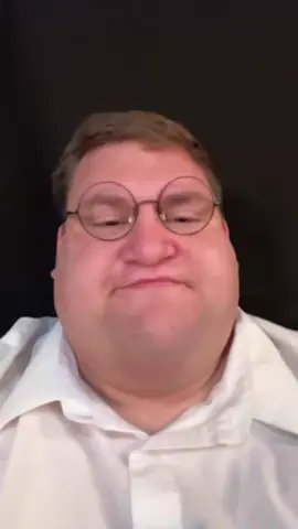 Join Peter and show off your best cosplay at Maplewood Mall’s annual MapleCon! 🎭 Shop unique vendors, strike a pose, and compete for Best Costume! 🏆 #cosplay #maplecon #maplewoodmall #vendorfair 