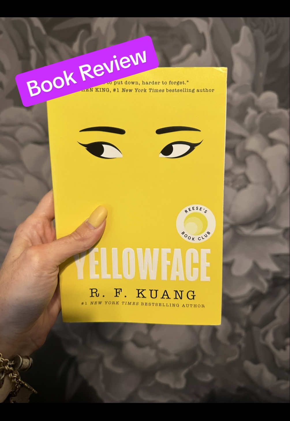 Yellowface Book Review ⭐️⭐️⭐️⭐️ I am now obsessed with R.F. Kuang.  #bookreview #rfkuang #BookRecommendations #bookrecs #bookaddict 