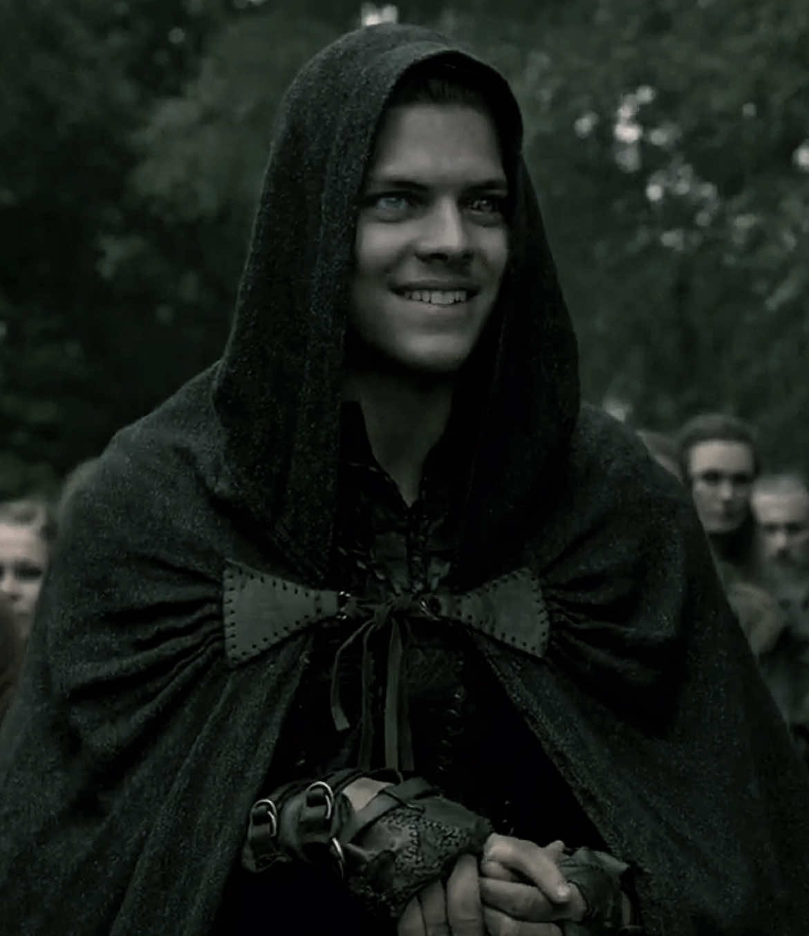 Close to missing || #ivar #ivartheboneless#vikings #thelastkingdom 