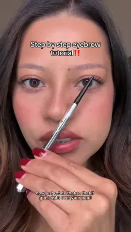 @ChLoE A step by step eyebrow tutorial for beginners‼️ @Benefit Cosmetics precisely my brow pencil @urban decay slick day brow  #eyebrows #eyebrowtutorial #makeuptutorial #brows #browtutorial 