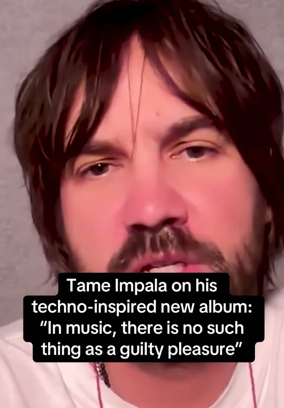@Tame Impala’s Kevin Parker shares that it’s “techno’s time to shine” on his new album ‘Deadbeat.’ What he once considered a guilty pleasure has now become the sonic foundation of his latest work.⁠ ⁠ In a new interview with Triple J, Parker describes the freedom that came from “shaking the cultural indie rock baggage.” He explains, “I would hope that it’s not really a thing these days—this sort of genre snobbery—indie rock people thinking that dance music is less intellectual or whatever…I think it’s still a thing, but whatever. I think it’s also just becoming comfortable in your own skin…In music, there’s no such thing as a guilty pleasure—There’s nothing guilty about any kind of music.”⁠ ⁠ ‘Deadbeat’ is out now.⁠ ⁠ __⁠ 📹 via @triple j  #pigeonsandplanes #tameimpala #kevinparker #deadbeat #technomusic 
