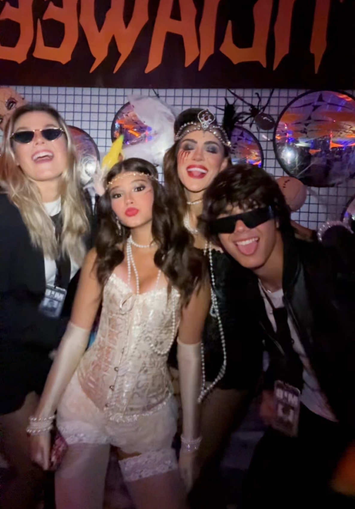 Como assim eu não tinha postado essa com minha dupla favorita?! 😍❤️ @Família Jgcarvalhin #maeefilha #garotaskiridas 