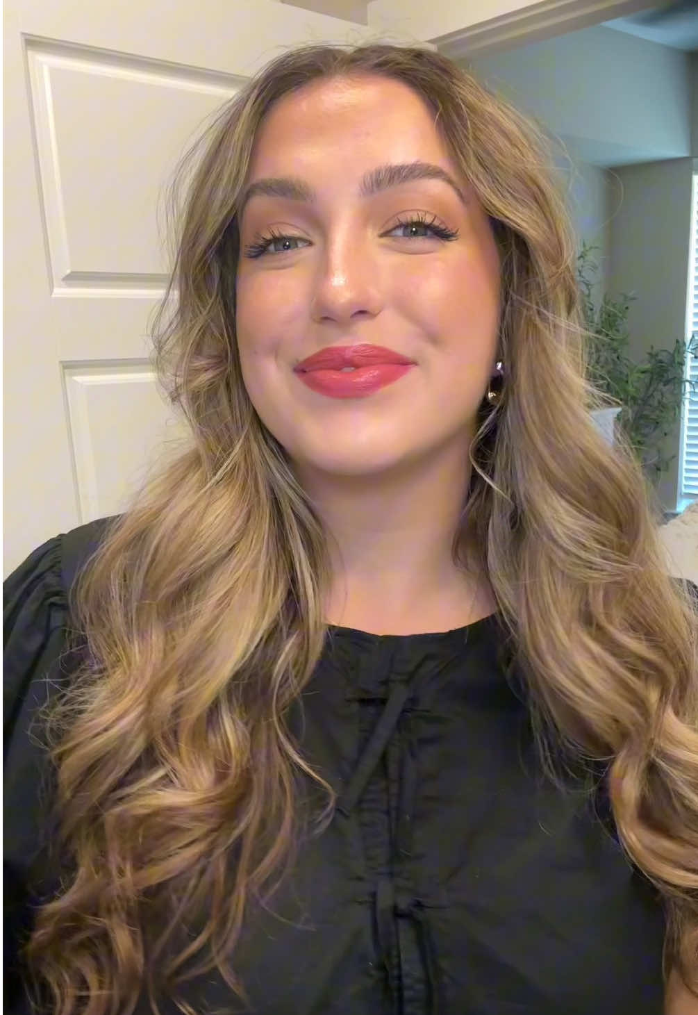 friday grwm🫶🏼 #grwm #makeuptutorial #getreadywithme #makeup #MakeupRoutine 