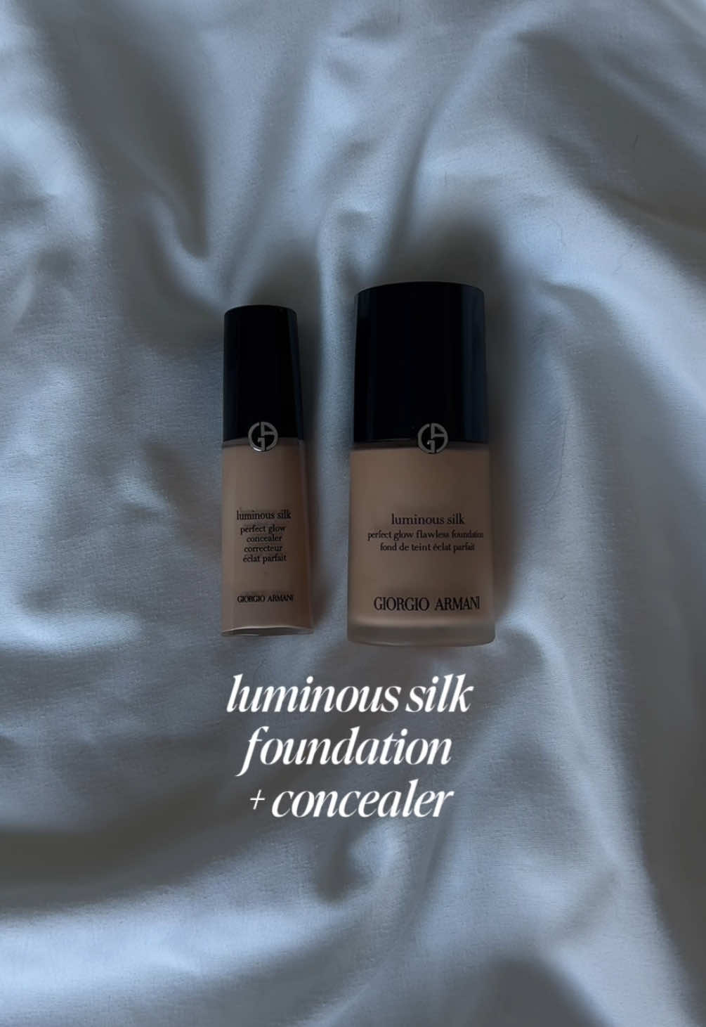 You guys know I’m all about the glow ✨ @Armani beauty Luminous Silk foundation + concealer are tried & true! Love how buildable, light and naturally glowy the formula is. Be sure to add these to your @sephora cart during their savings event! I’m looking to get their cheek tint 👀 #armanibeauties #MakeupRoutine #fallmakeup  #giftedbyarmani #luminoussilk 