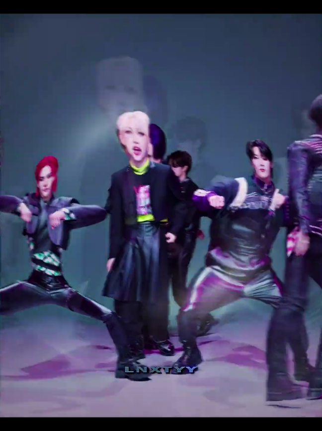 one of my fav skz relay dnaces, they were just so monster high colorful i had so much fun choosing the thumbnail lmao #afteraffects #straykids #edit #4k #skz 