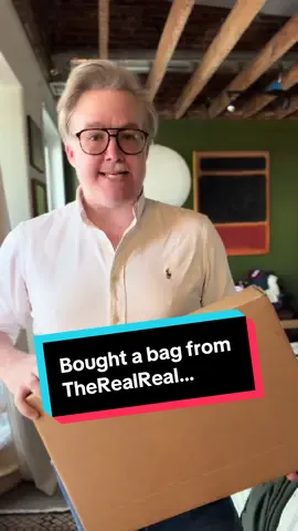 Truly influenced by @jlg to get a leather @Longchamp ale Pliage.  I probably should have ordered it directly from them but this one on @The RealReal didn’t let me down necessarily!  #lepliage #therealreal #mensbag 