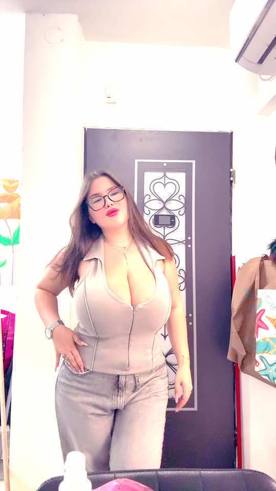 המנצח של האלבום הזה😽